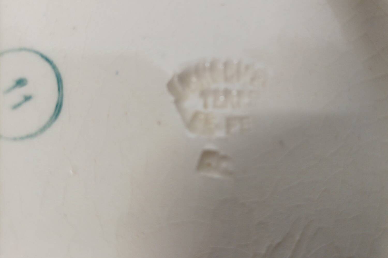 Service assiettes creuses et compotier" Terre de Fer"