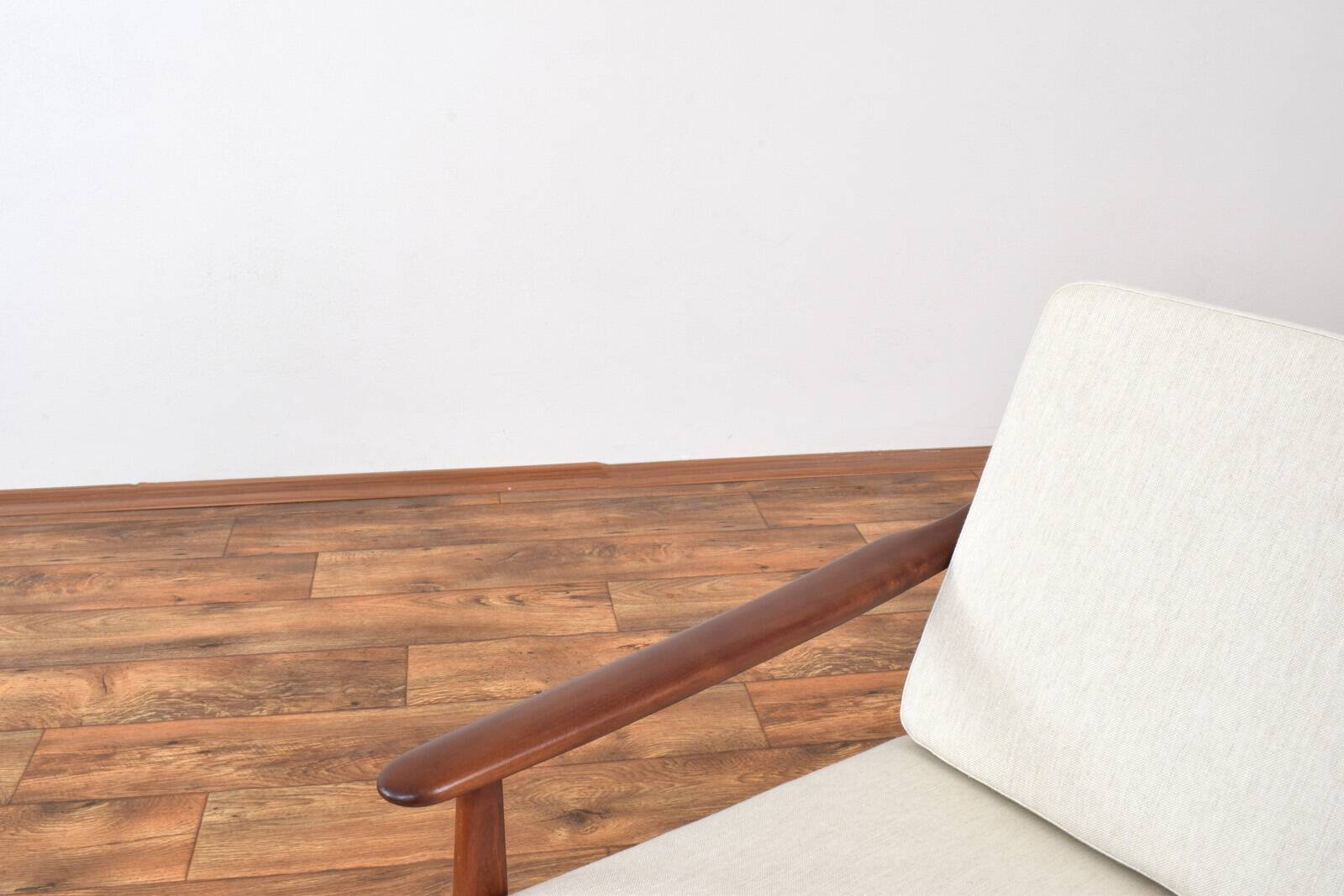Mid-Century Danish Wood & Linen Lounge Chairs, Set of 2, 1960s.