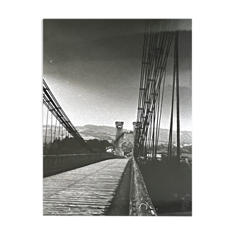 Photographie tirage argentique noir et blanc circa 1970 paysage pont