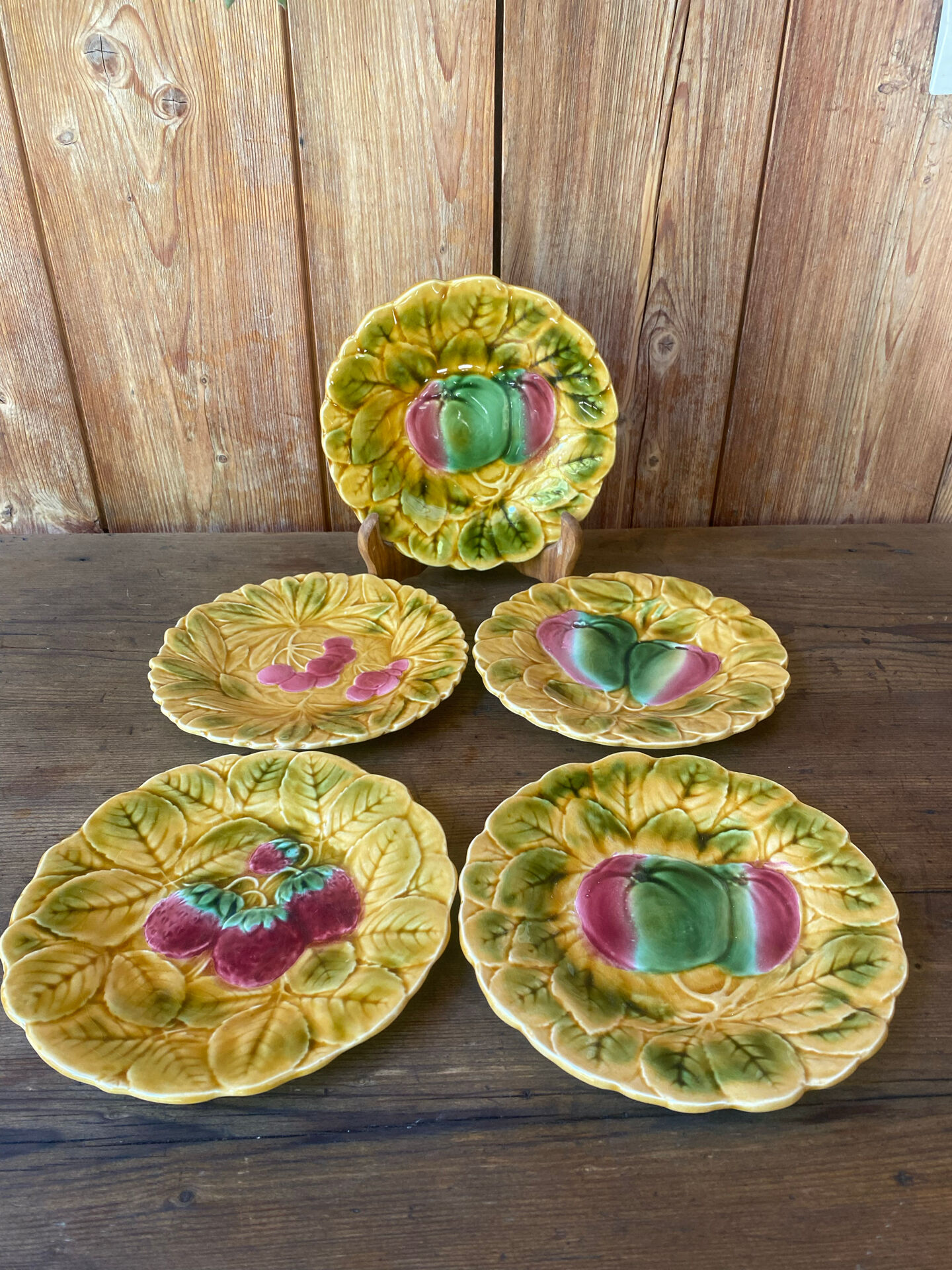 Dessert plates barbotine Sarreguemines