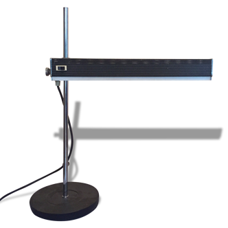 Desk lamp