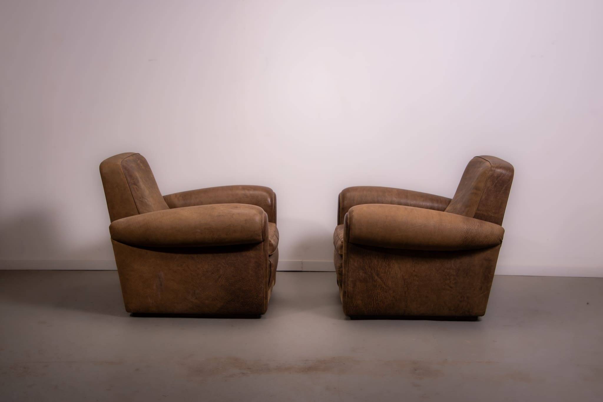 Mickey armchairs by Baxter Italy in Nabuk camel leather, circa 1998