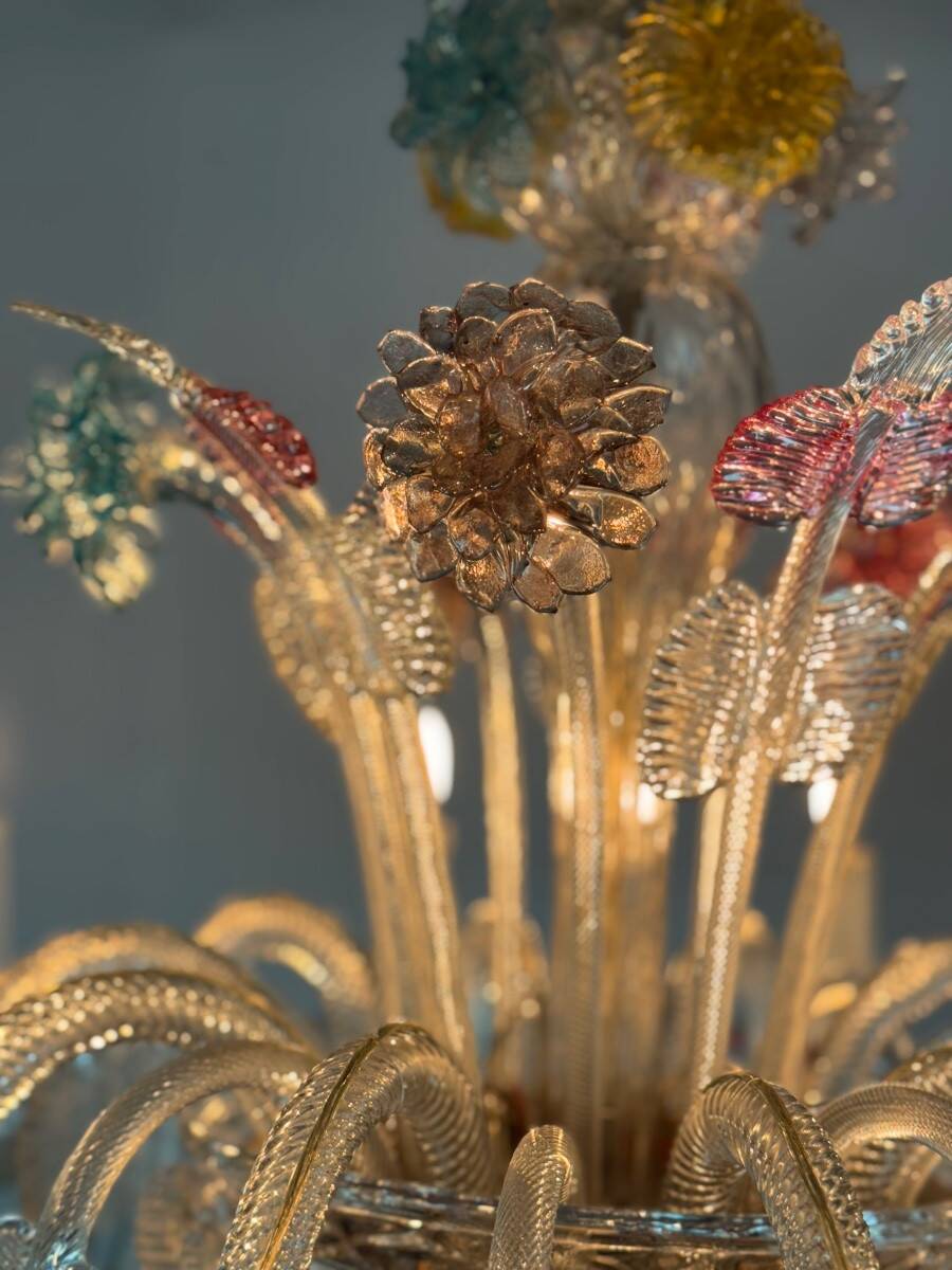 Venetian chandelier in multi-colored Murano glass, 10 light arms, circa 18