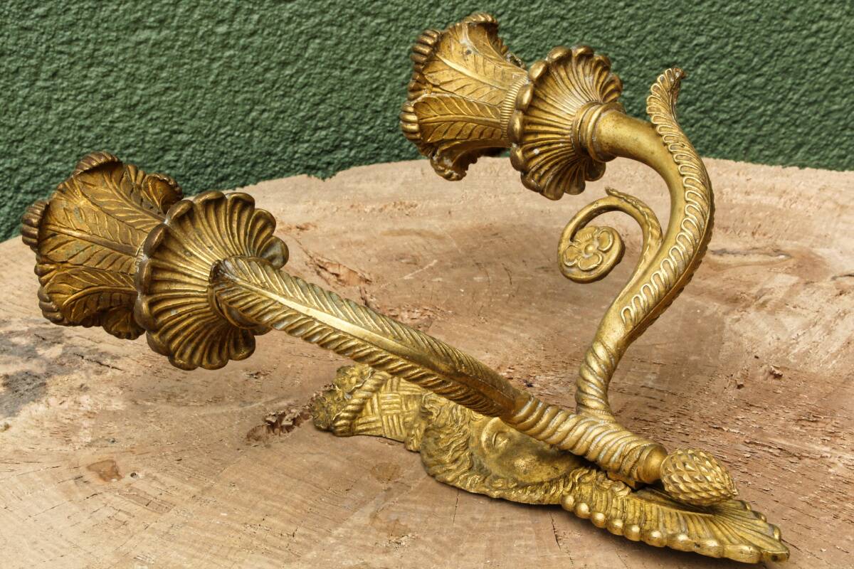 Paire d'appliques en bronze d'époque Empire