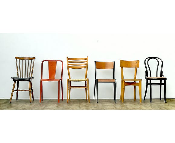 Lot of 6 vintage depareillees chairs