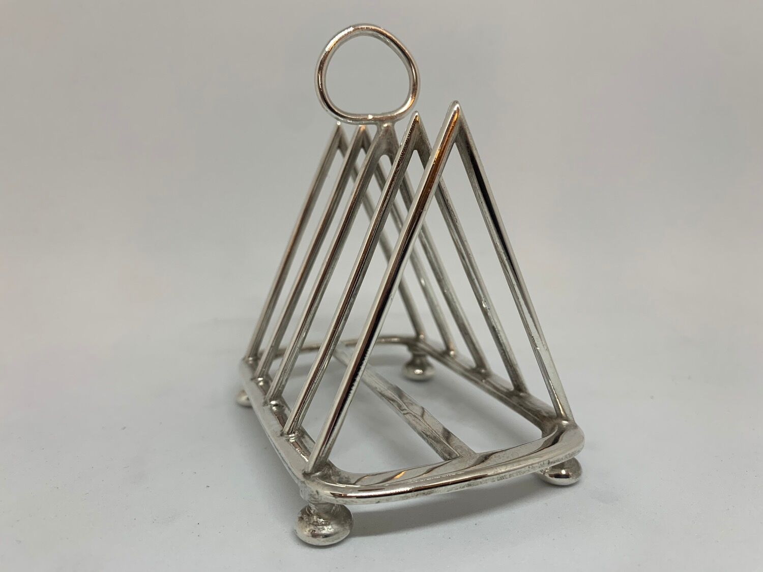 Walker & Hall english silver plate toast rack made in Sheffield circa 1900