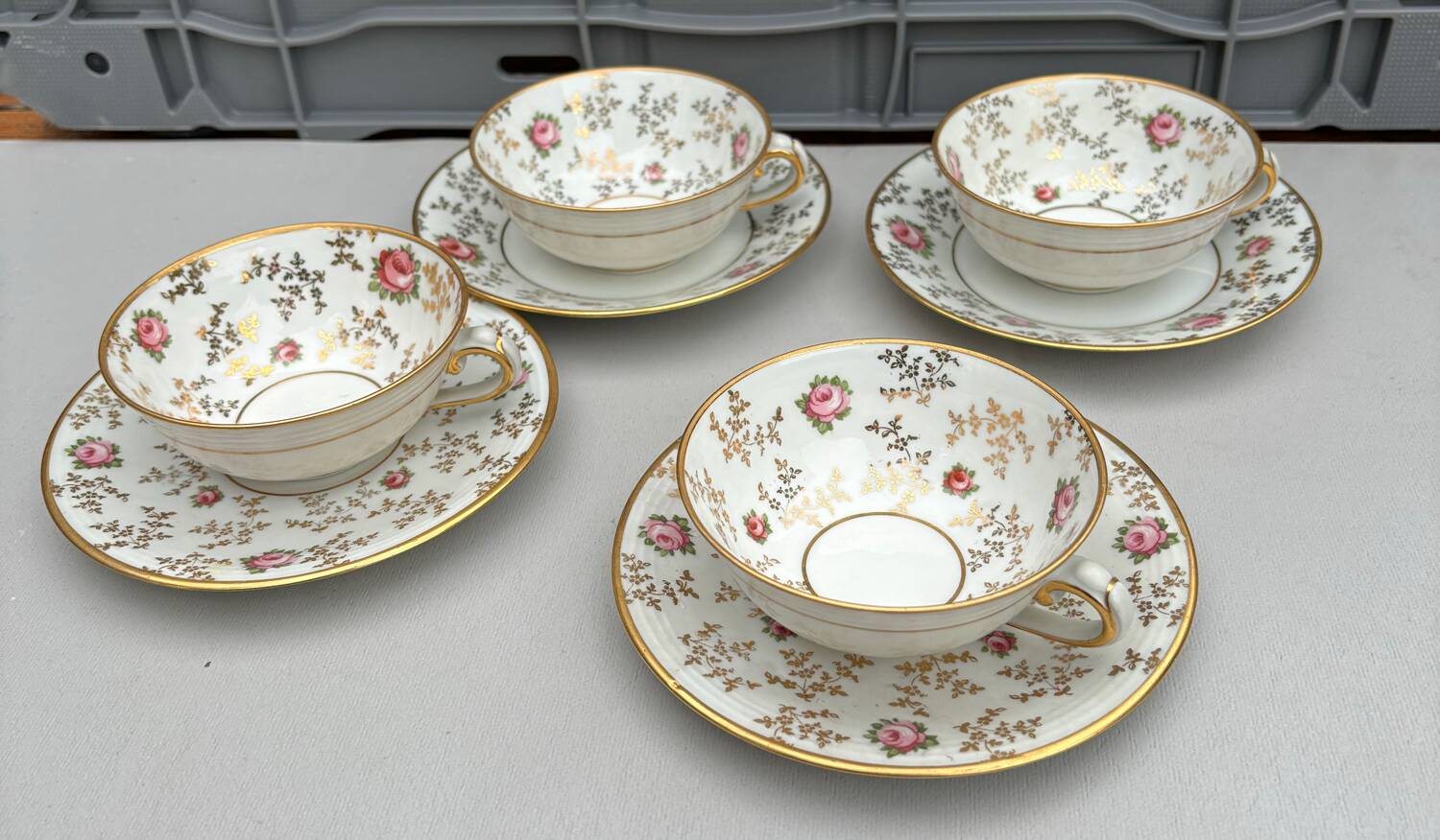 4 Limoges tea cups