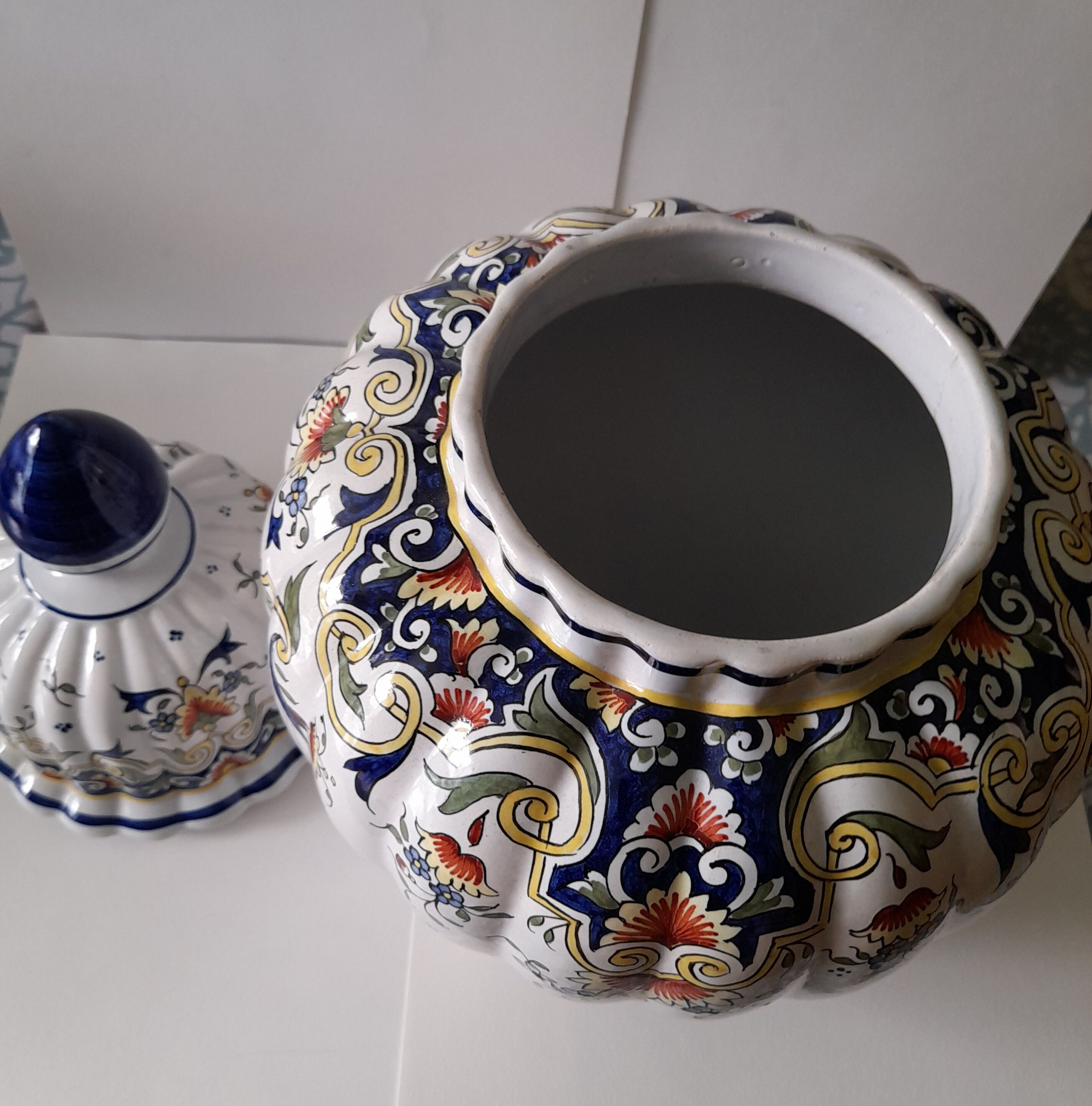 Potiche vieux rouen decor handmade