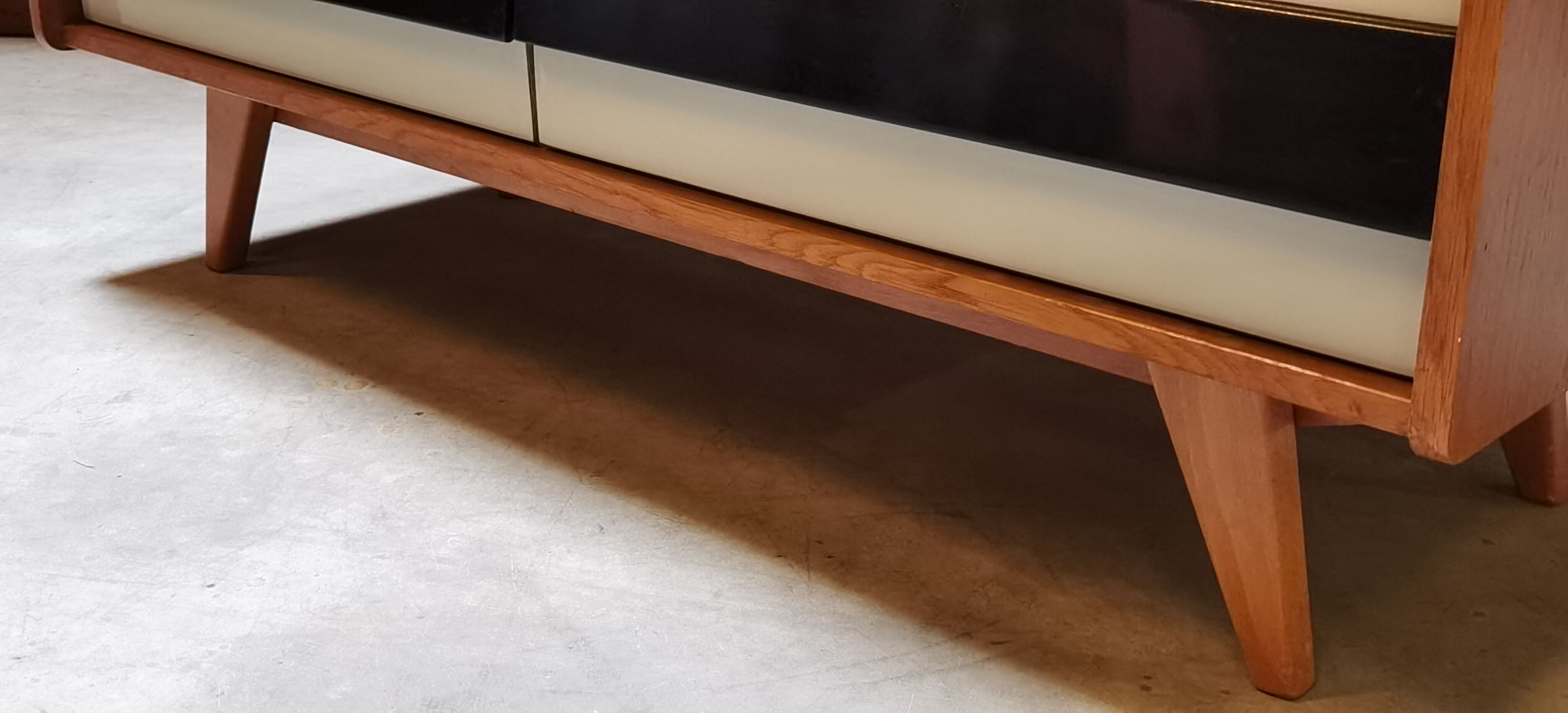 Library U 453 by Jiri Jiroutek for Interior Praha Foot Compass 1960