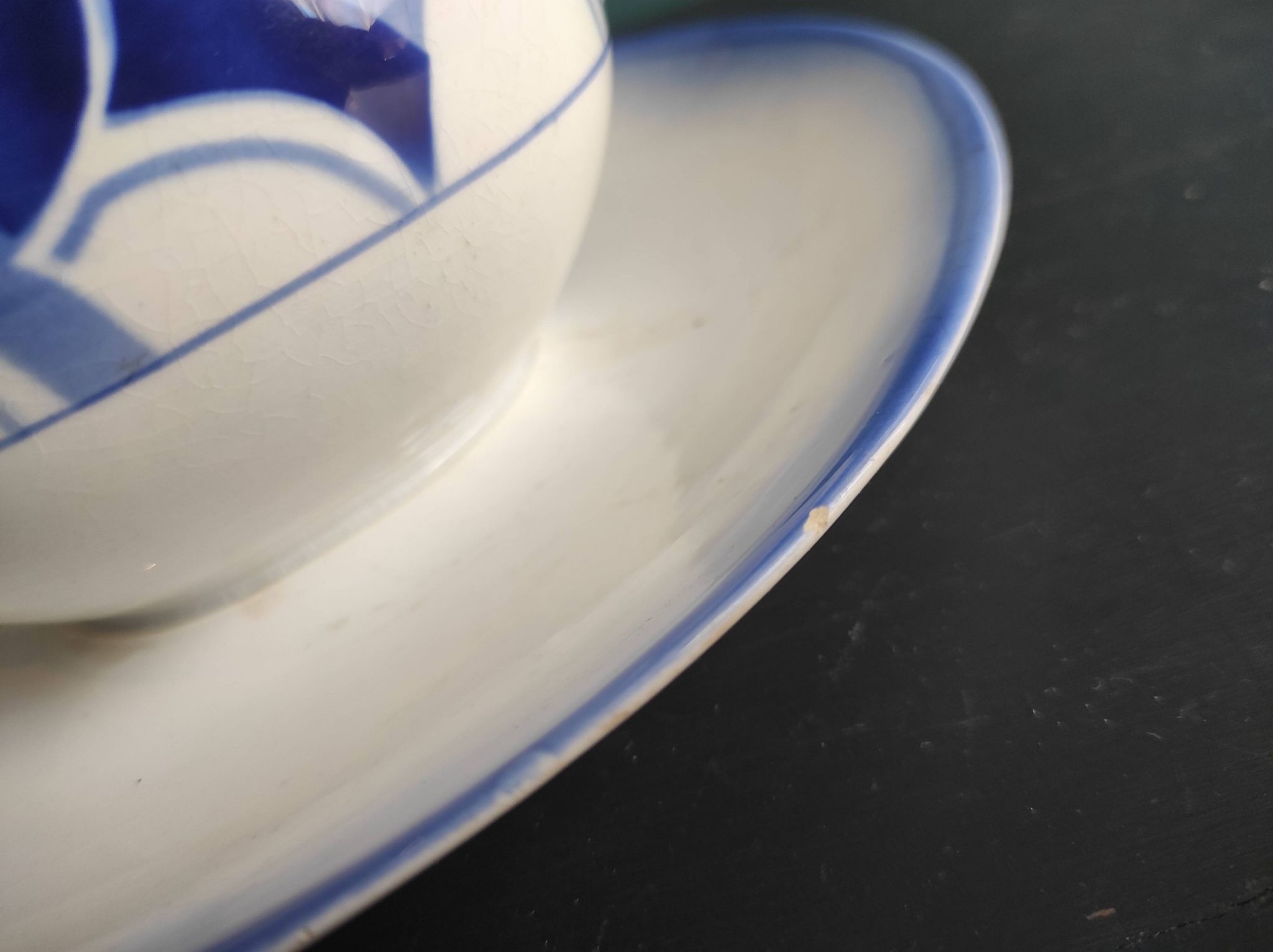 French vintage sauce boat, Digoin Sarreguemines