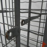 Steel wine rack for 200 bottles