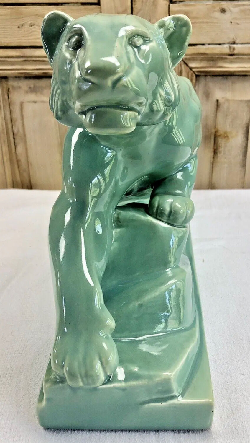 Cracked lioness sculpture art deco 1930 signed odyv