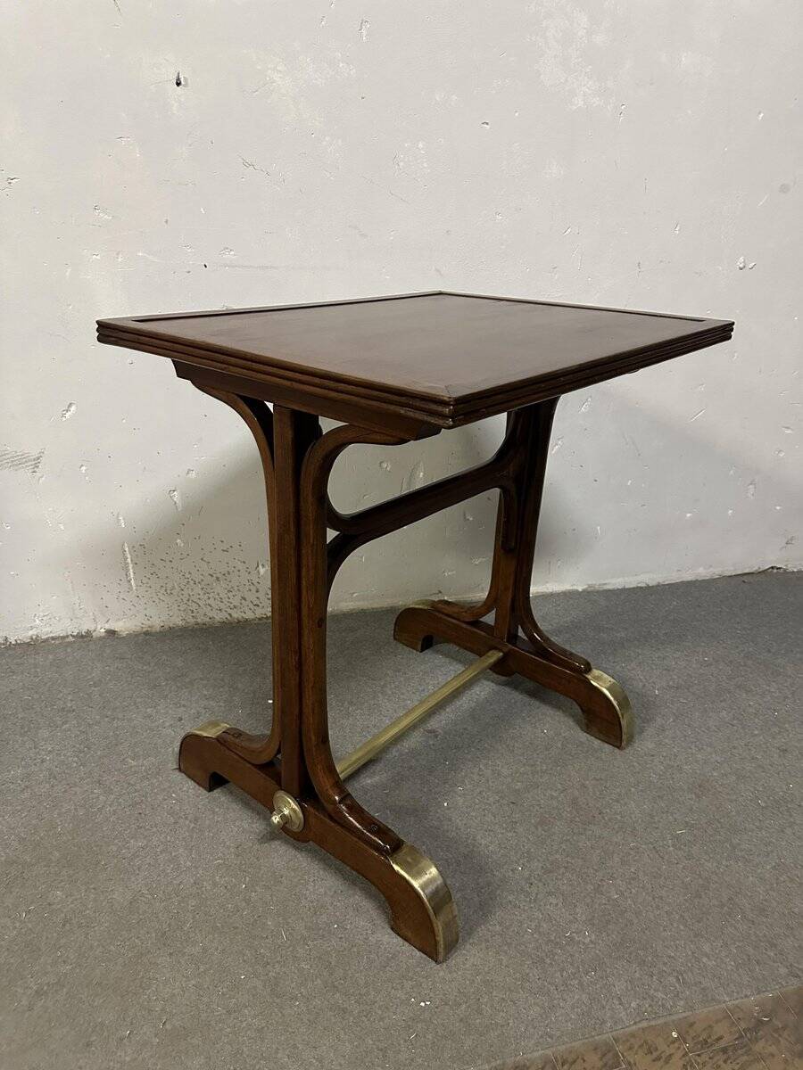 Scrittoio di Michael Thonet per Thonet