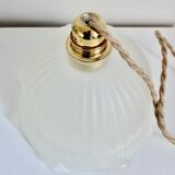 Opaline suspension