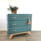 Vintage chest of drawers