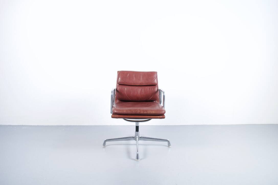 EAMES ARMCHAIR HERMAN MILLER ICF SOFT PAD EA 208 1970s