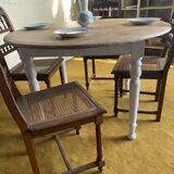 Round raw wood table