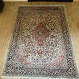 Tapis de soie du Cachemire
