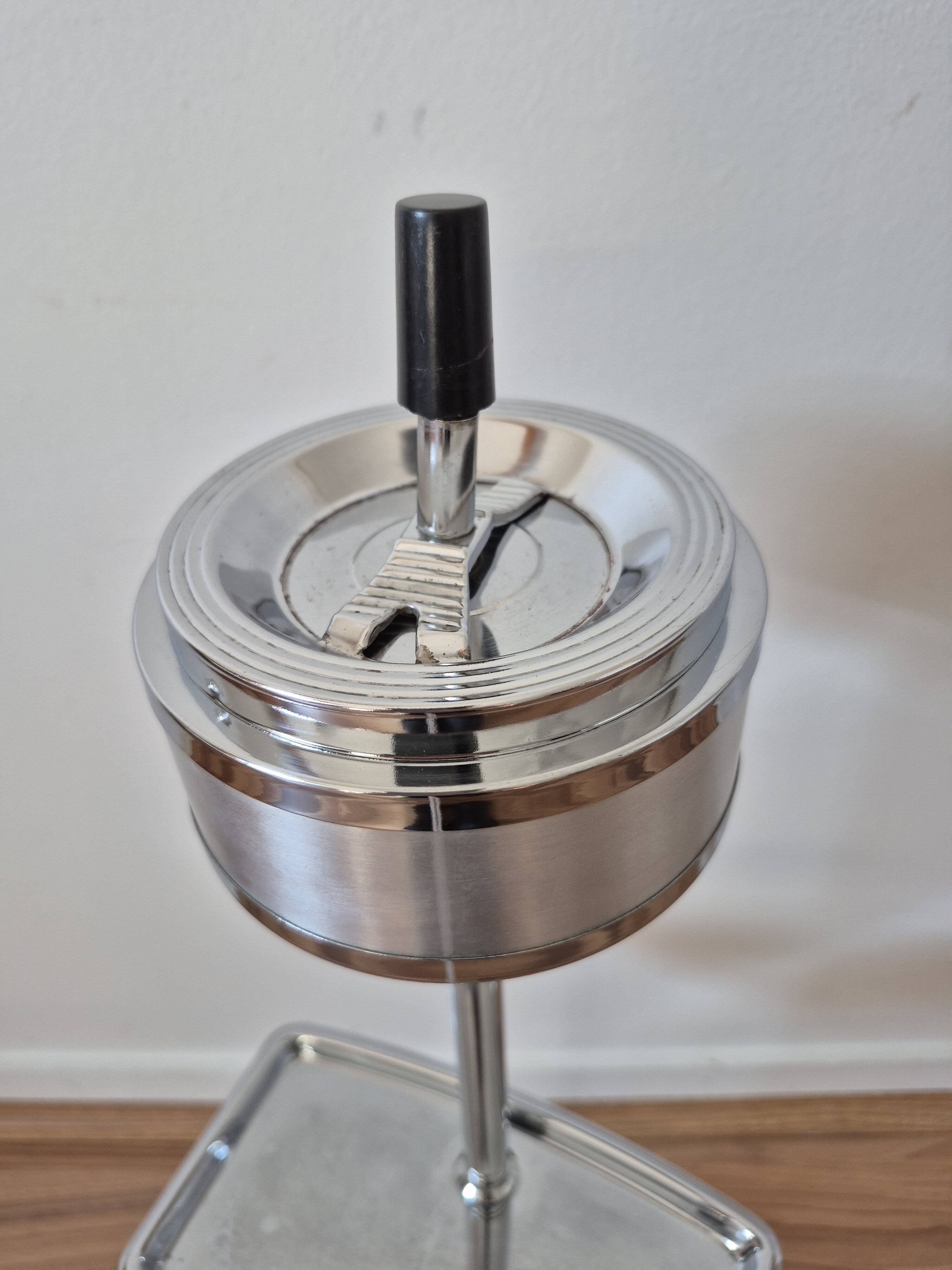 Vintage cigarette display and dispenser made in the 1960s.