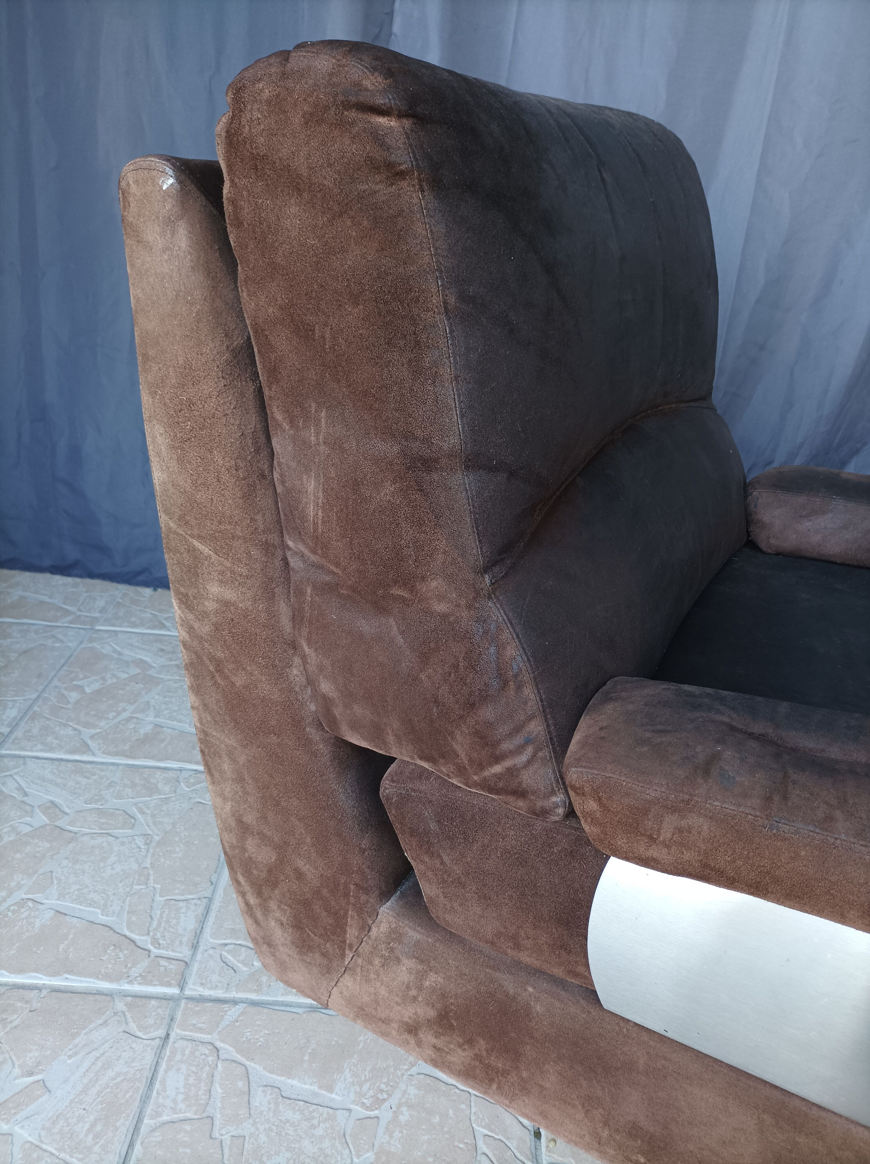 Fauteuil en cuir et métal chrome