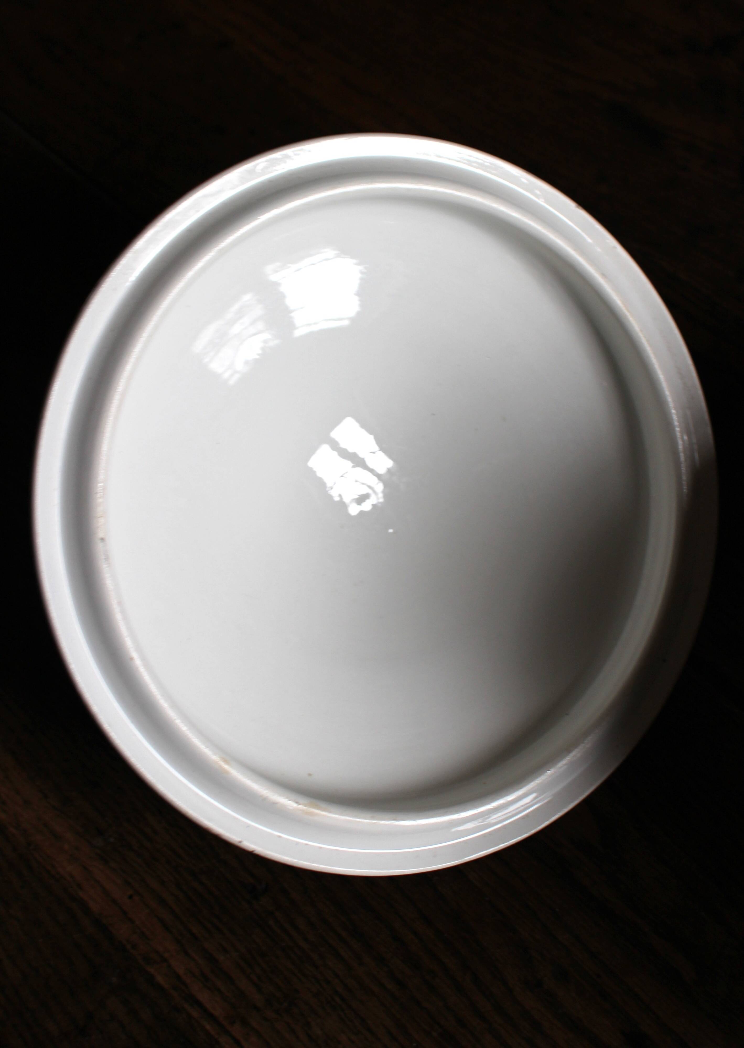 Soupière en terre de fer rose Fontanges Sarreguemines