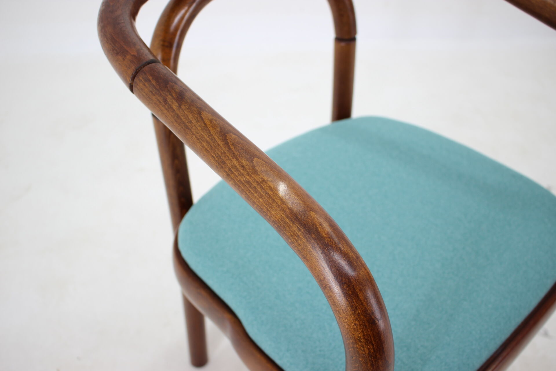 Vintage bentwood chair Ton, Czechoslovakia