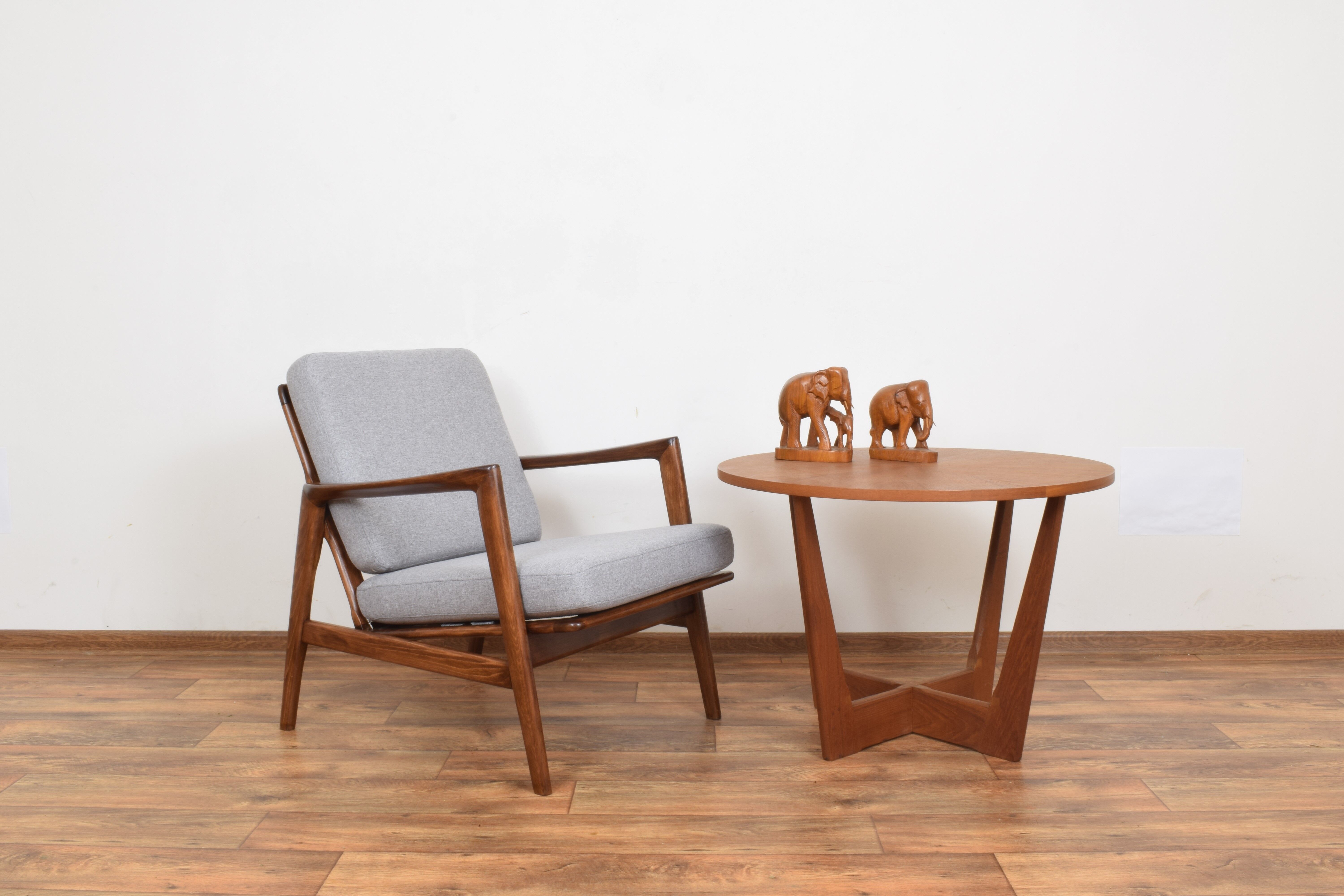 Mid-Century Polish Lounge Chair „Stefan”, 1960s