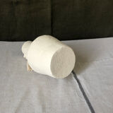 White pompom totem vase - Cassandre Bouilly
