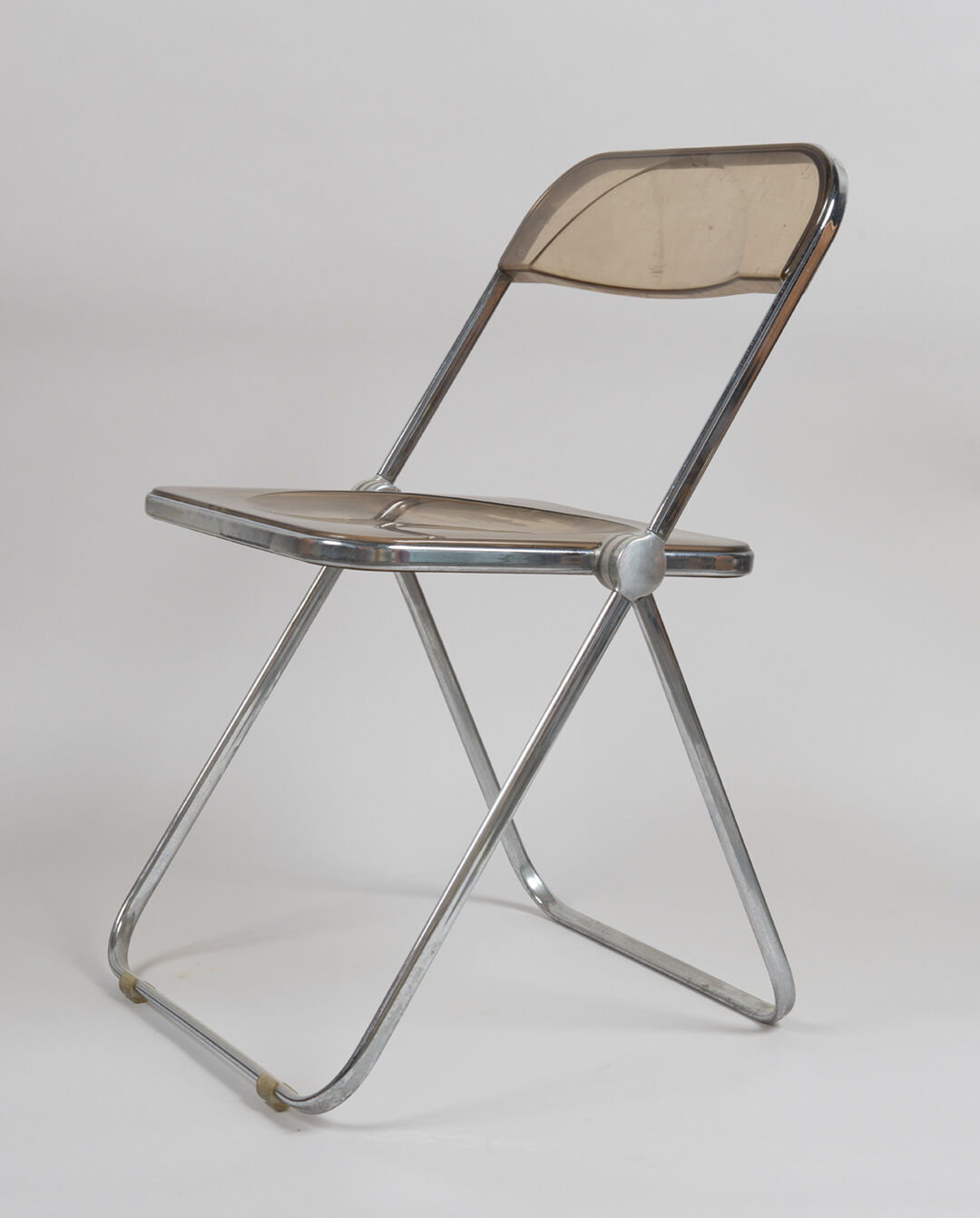 Plia chair by Gianacarlo Piretti