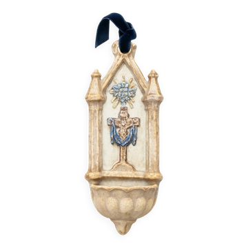 Bénitier ancien en faïence émaillée polychrome signé