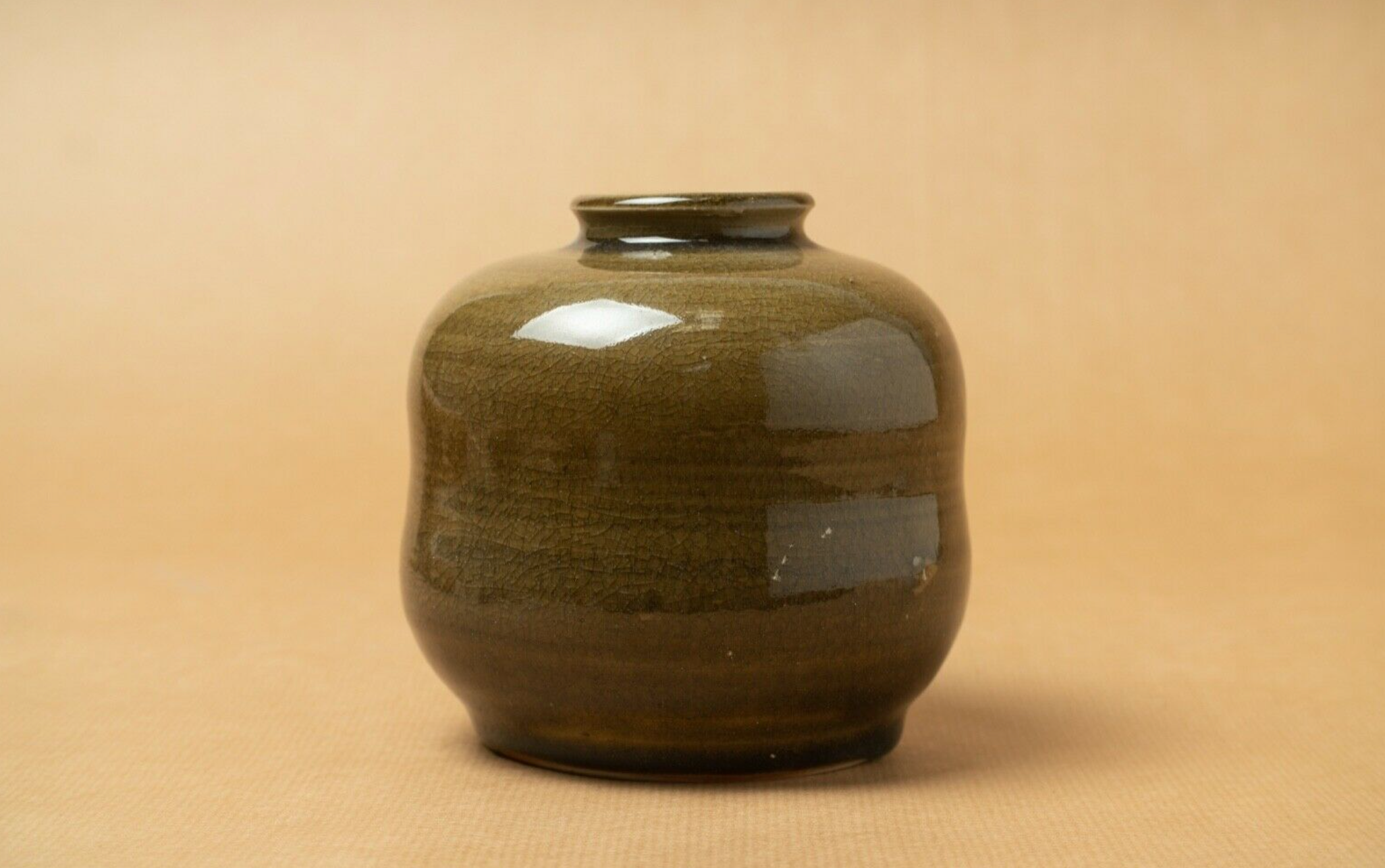 cracked green enamel vase signed kiseto vintage 1970