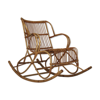 Rocking-chair in vintage wicker 60's