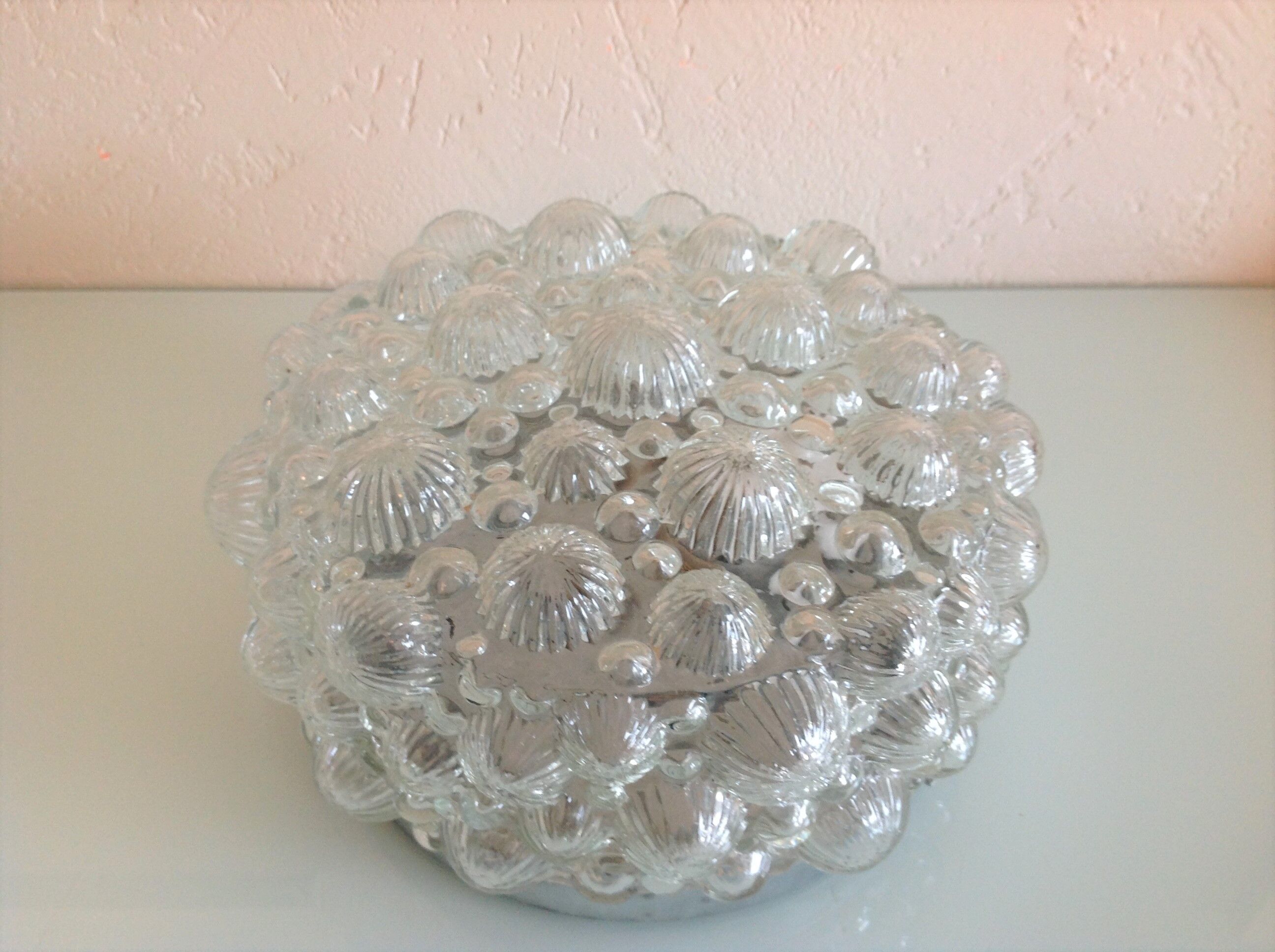 Round ceiling lamp in vintage bubbled glass 60s-70s