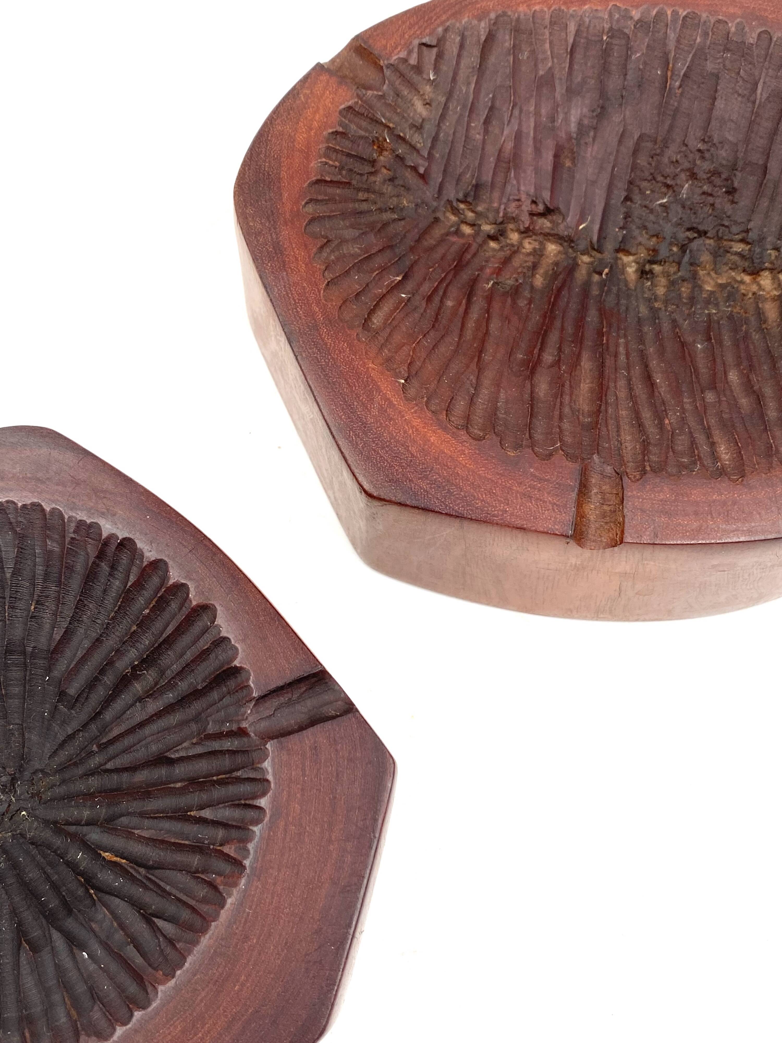 Organic modern set of 2 wood ashtrays, France 1970s