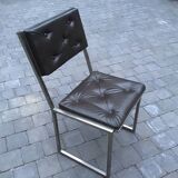 Chair with square section tubular steel structure