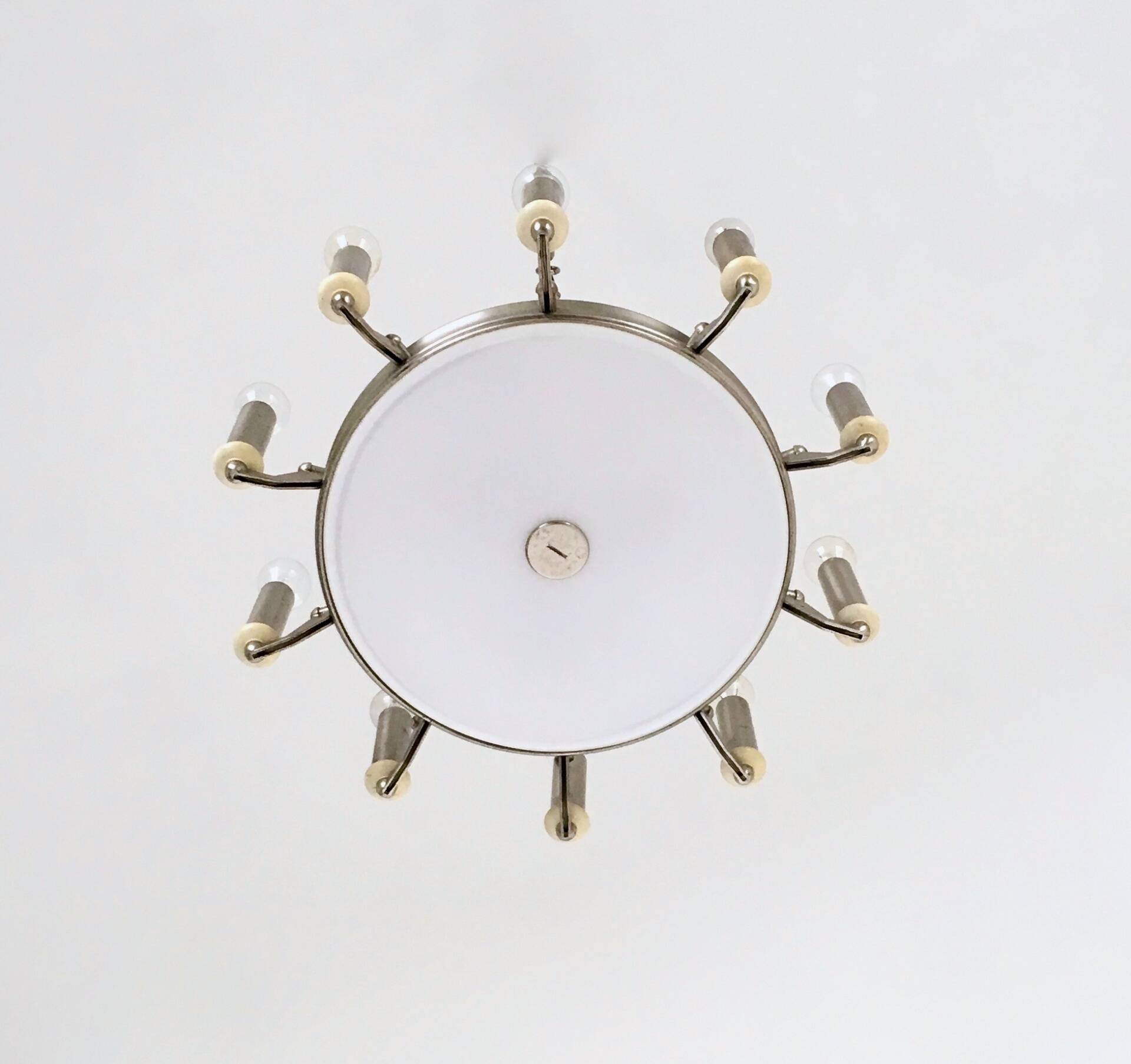 Art Deco 10-Light Round Varnished Metal Chandelier, Italy