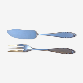 Cutlery to serve Christofle silver metal fish