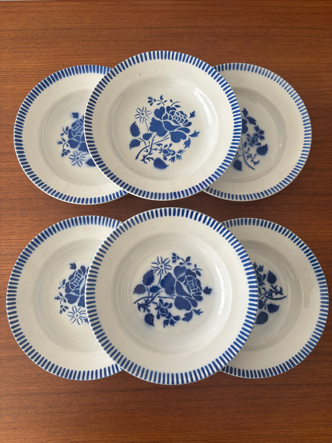 6 assiettes creuses Lunéville modèle Évian – décor floral