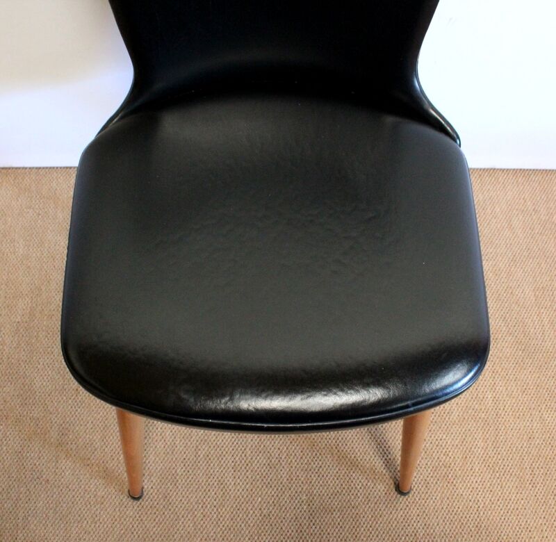 Suite of 8 baumann chairs, "essor" model – 1960s