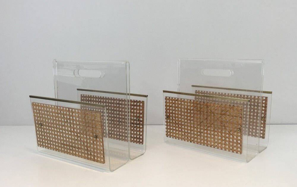 Pair of magazine racks in plexiglass, brass and inlaid caning in the style of Christian Dior and Gabriella Crespi
