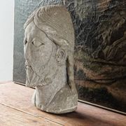 Ancienne tête de Christ de Vézelay en pierre reconstituée
