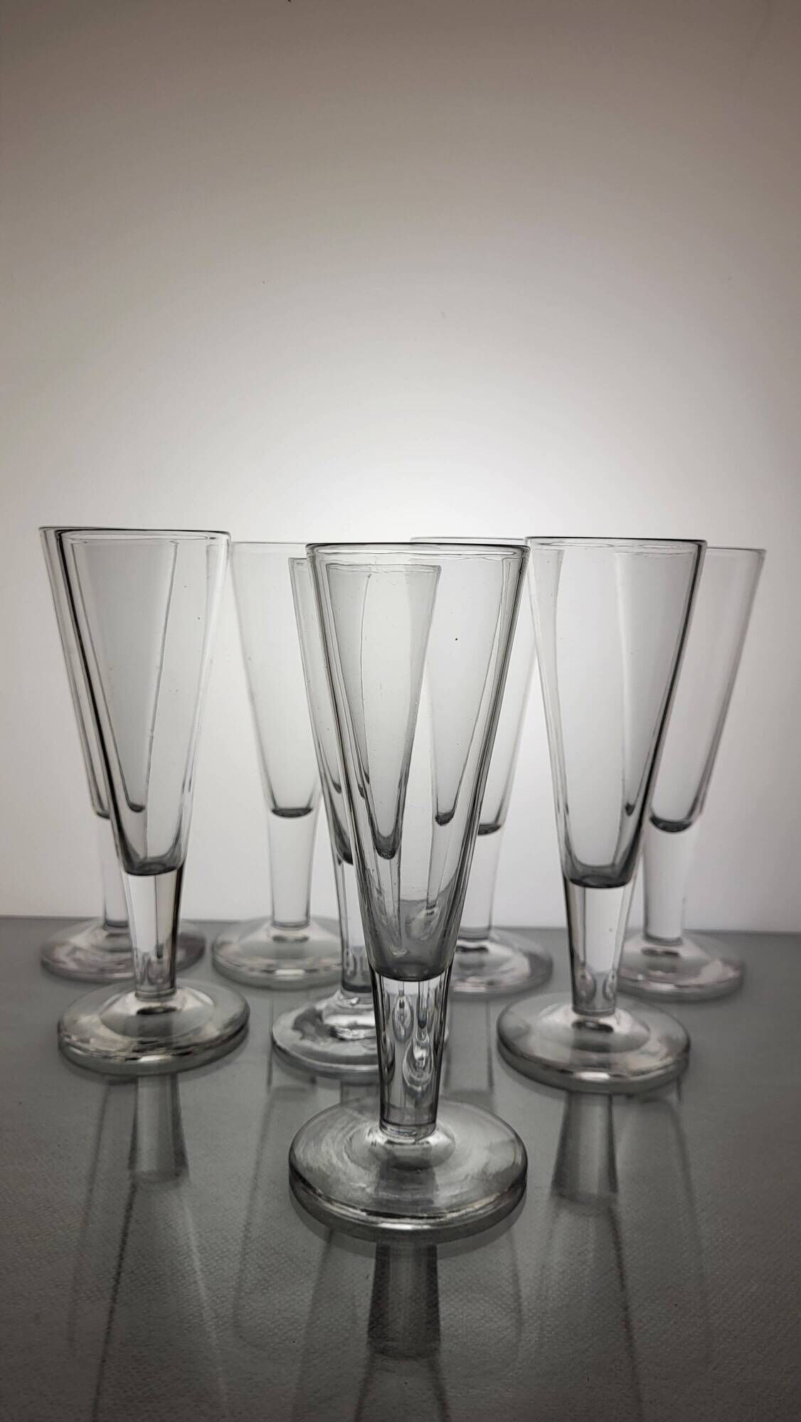 8 flûtes à champagne en cristal - XIXème