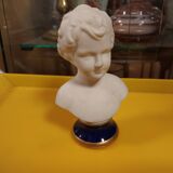 Bust