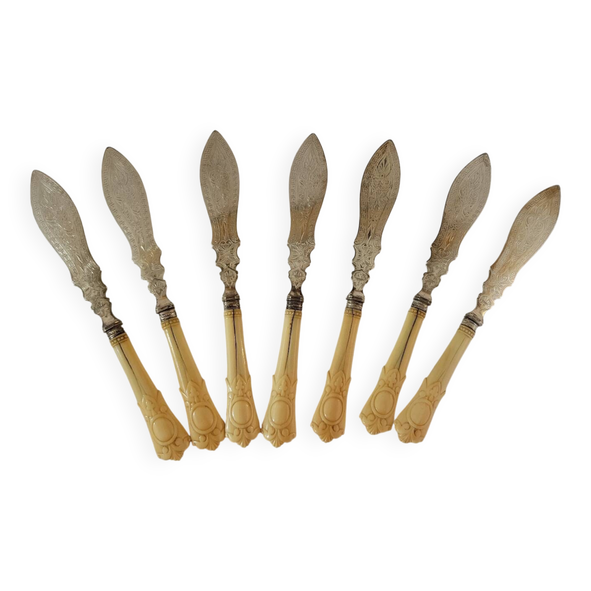 English fish knives in silver and ivory, 19th century