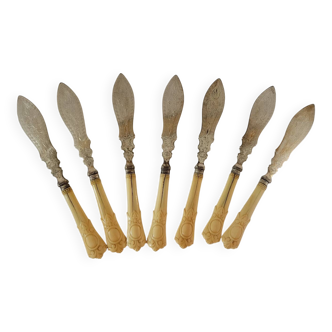 English fish knives in silver and ivory, 19th century