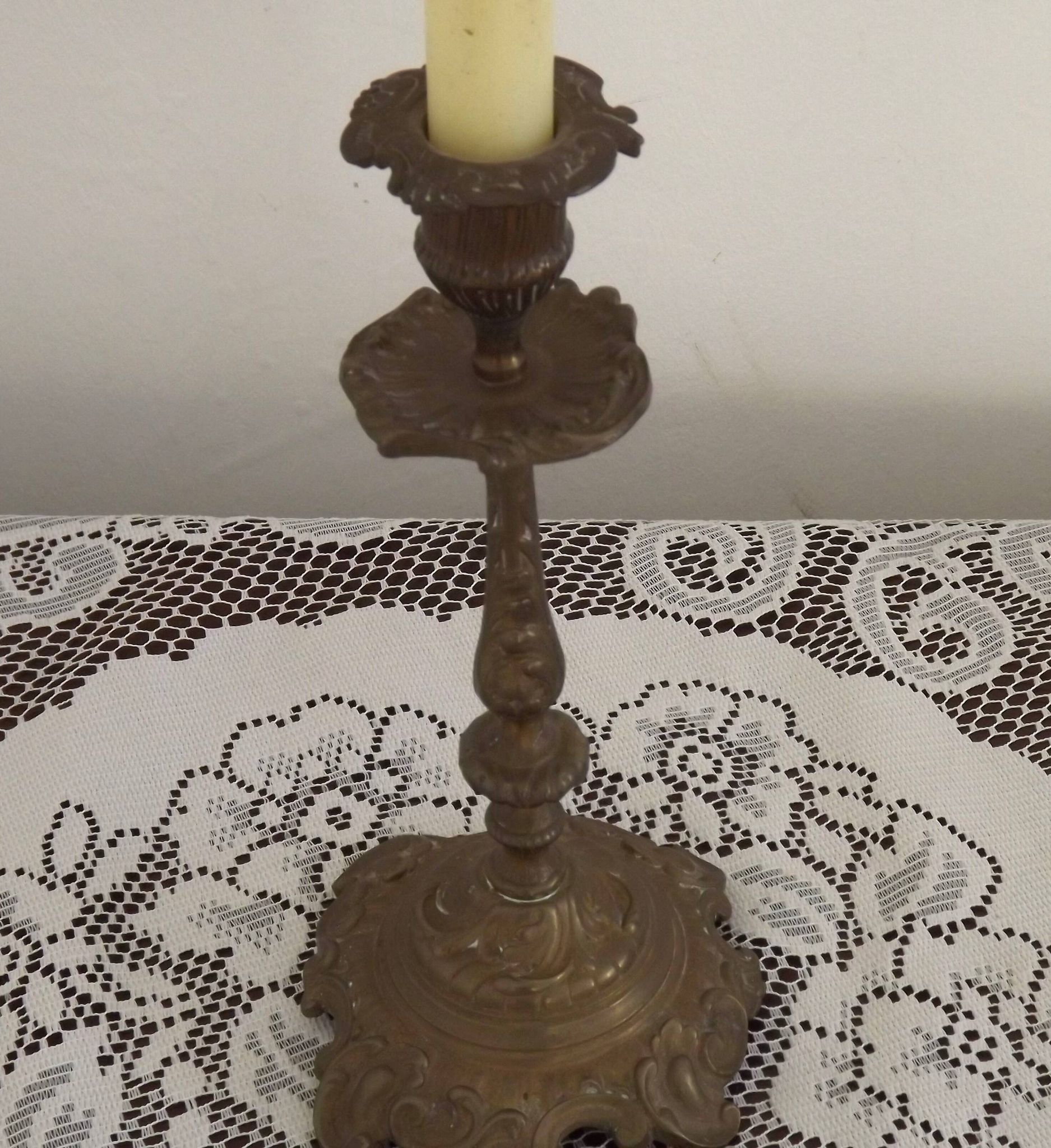 French Vintage Bronze Candlestick With Lovely Acanthus Leaf Detail 5165