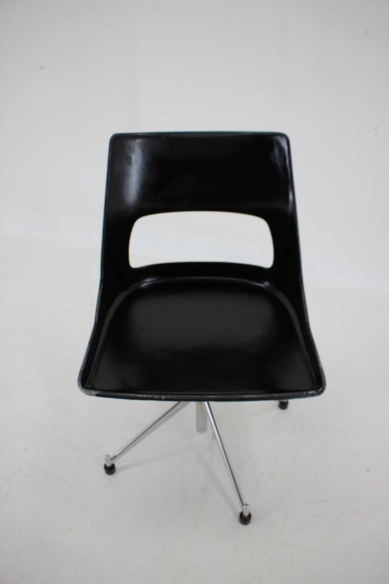 1960s Kay Korbing Swivel Chair Model KK-1A for Fibrex Denmark