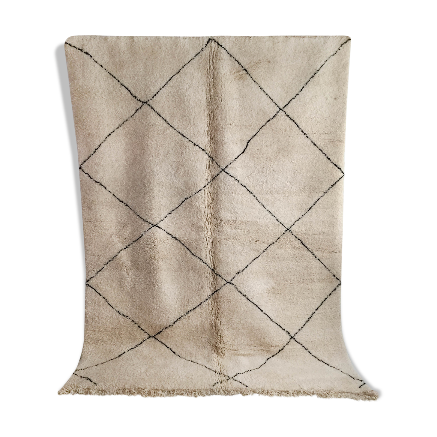 Moroccan Berber carpet Beni Ouarain ecru with black diamonds 300x217cm