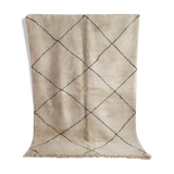 Moroccan Berber carpet Beni Ouarain ecru with black diamonds 300x217cm