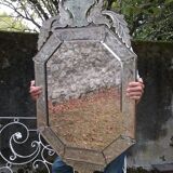 Octagonal beveled Venetian mirror 56x101cm